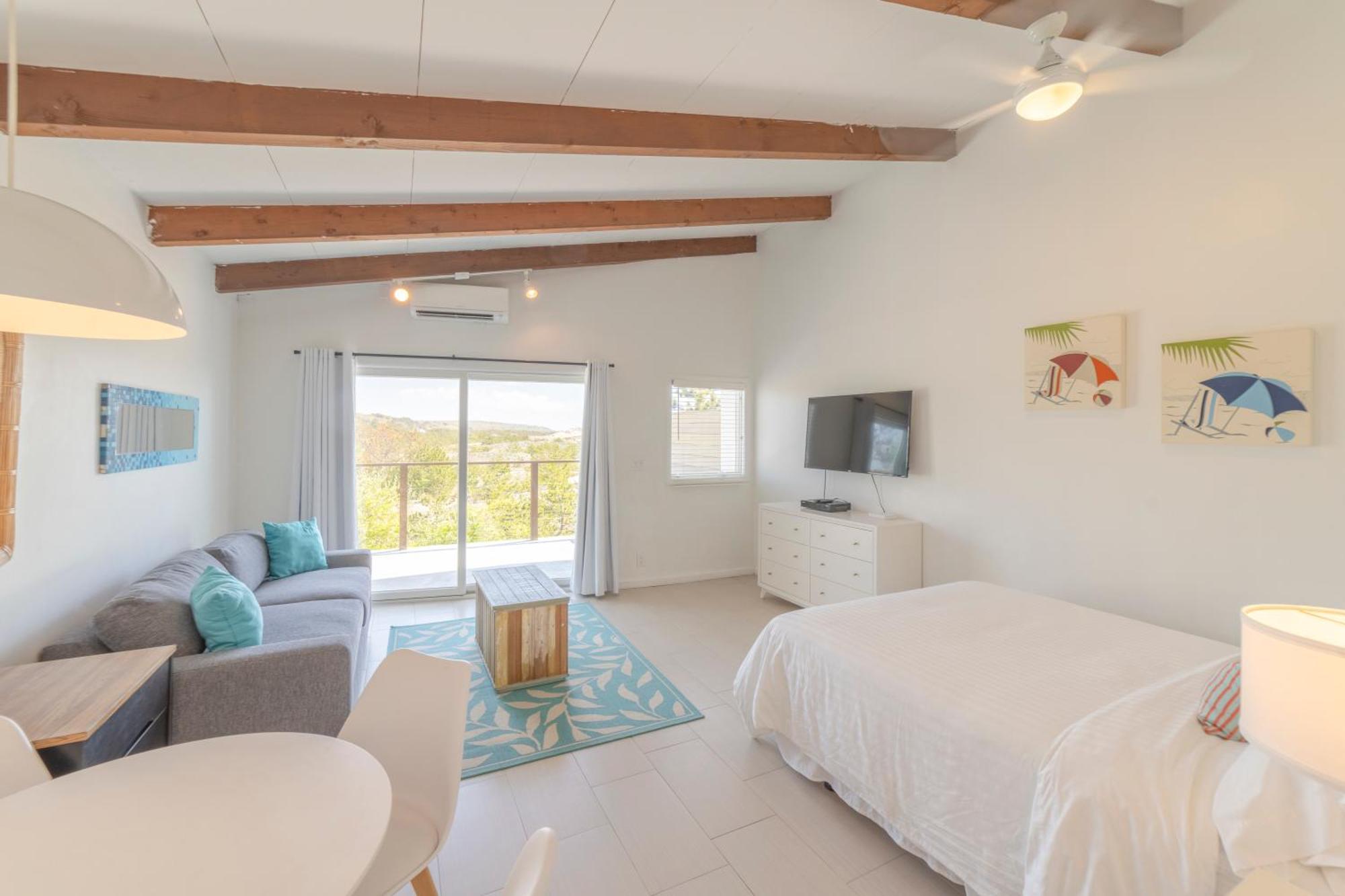 Driftwood Resort On The Ocean 몬턱 외부 사진